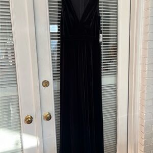 Lulu's Black Velvet Maxi Gown with Deep V